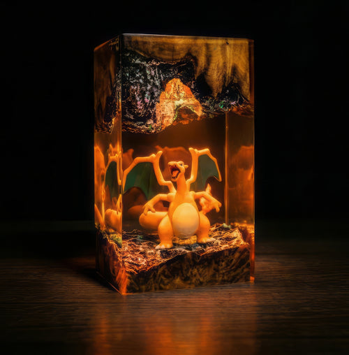 Charizard Resin Lamp